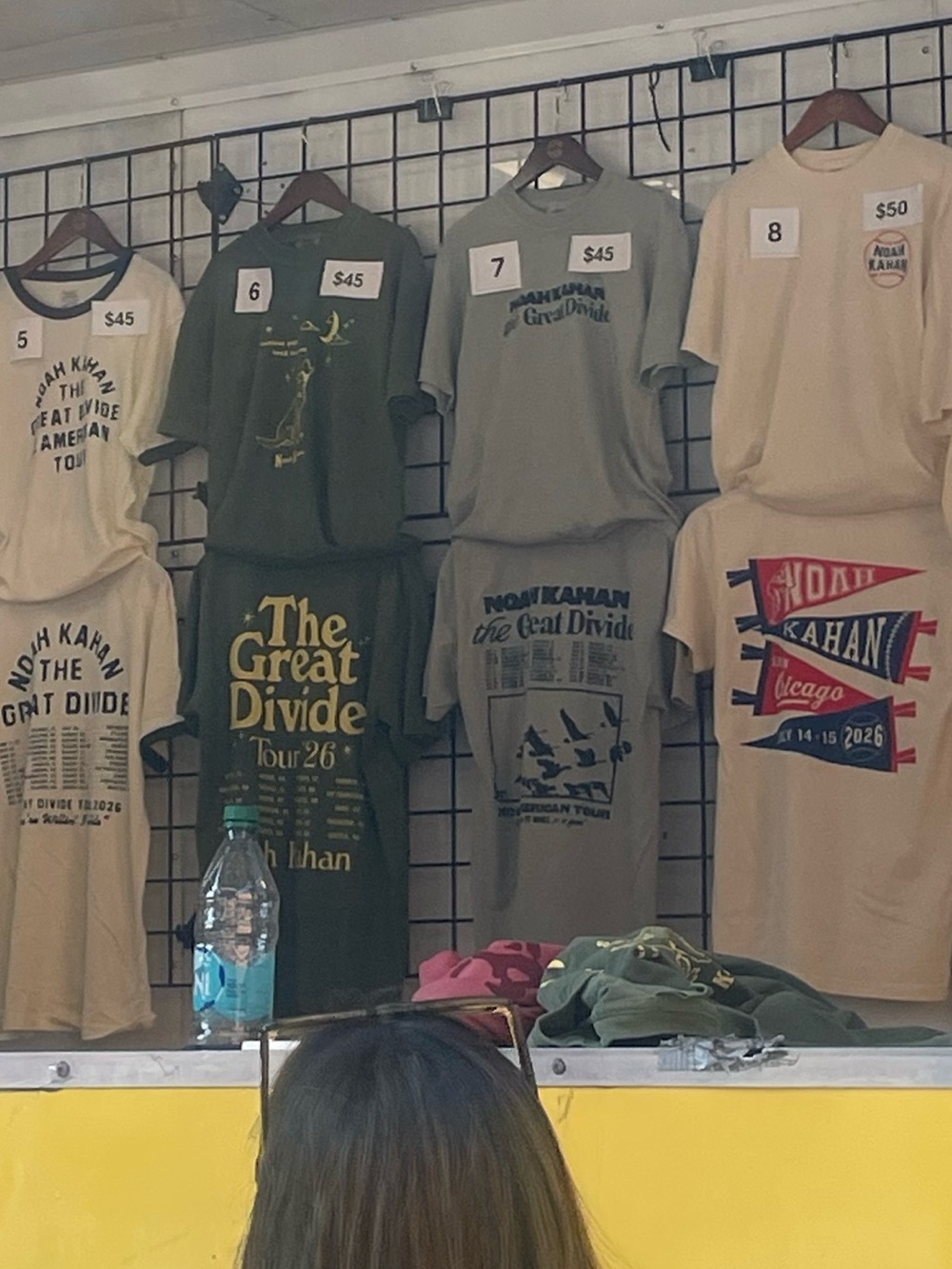 Noah Kahan Tour Merch T-Shirt Anxious
Pups The Orbiter - Picture 4 of 4